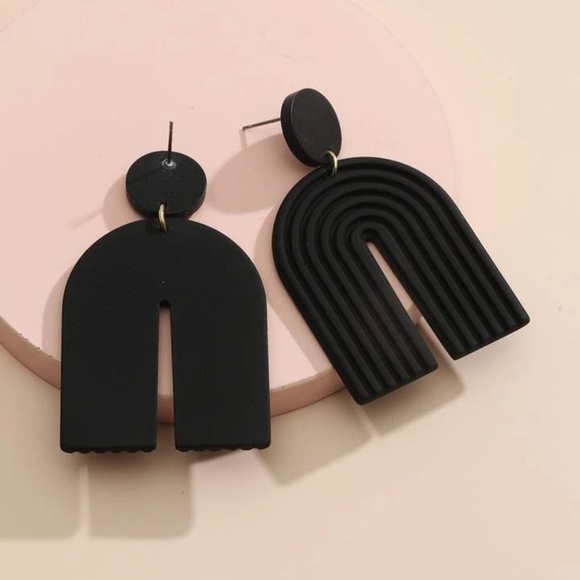 Boho rainbow drop earrings - Picture 2 of 7